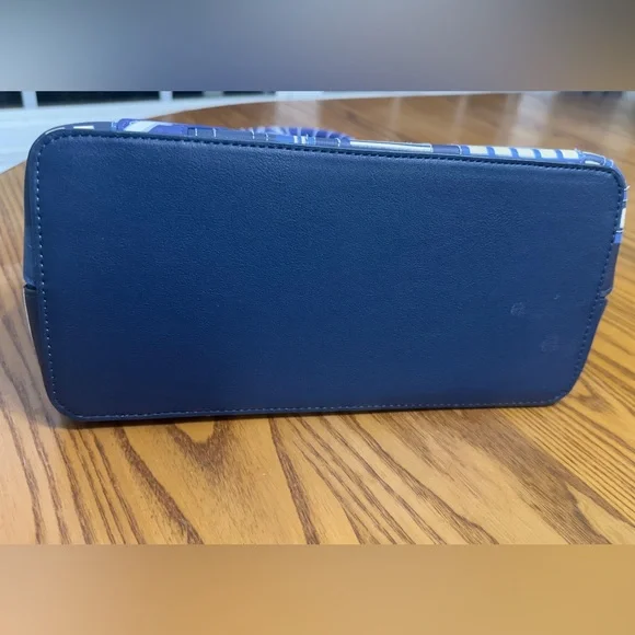 Loungefly Marvel Blue and White Spider Web crossbody/hand Bag (bag 11) - Picture 7 of 7